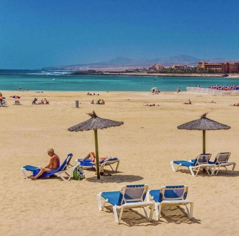 Green View Luxury Appartment In New Complex Pueblo Majorero Next To Golf Course 5 Min Walk From The Beach And Atlantico Shopping Centre In Caleta De Fuste Next To Cassino And Elba Sara Hotel 2 Bedrooms 2 Bathrooms Huge Terace! Eksteriør bilde